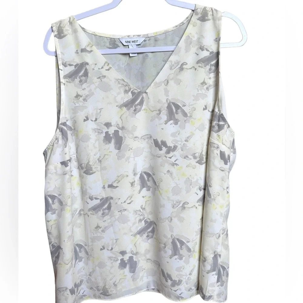 Nine West Ivory, Gray, Yellow Sleeveless XXL Blouse